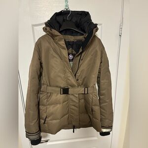 Canada Goose Mckenna Belted Down Jacket Size M Color Quicksand